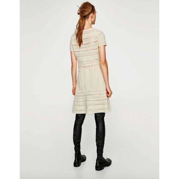 ZARA Ecru Crochet Knit Short Sleeve Dress Chic Large - Picture 3 of 10